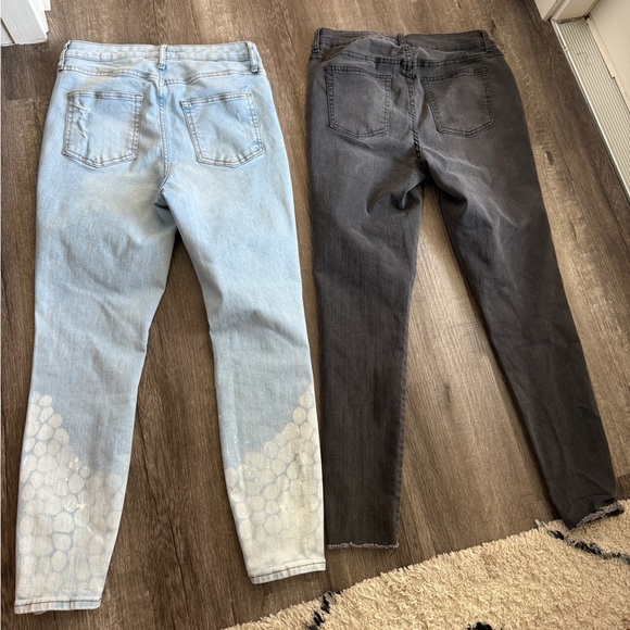 High Waisted Distressed Jeans Bundle - Light Wash & Gray Wash Denim - Picture 2 of 14